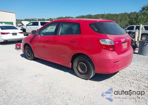 2009 Toyota Matrix z USA, uszkodzony, nr VIN 2T1KU40EX9C174063